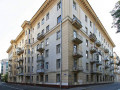 Остекление балконов и лоджий в домах Сталинки