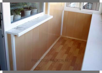 Теплое остекление балкона пластиковыми окнами и электрическим теплым полом в Одинцово